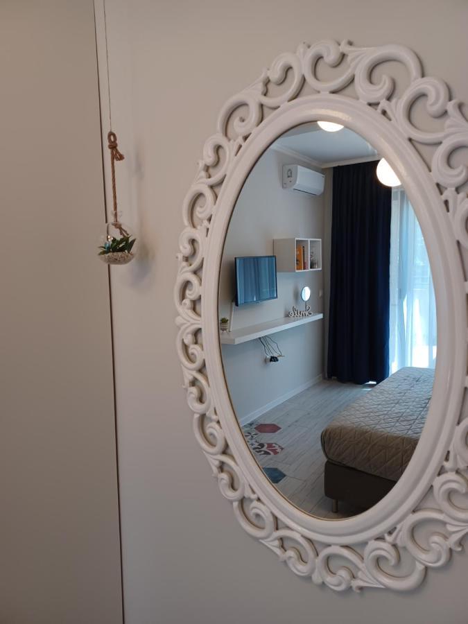 Tara Deluxe Apartment Варна Экстерьер фото