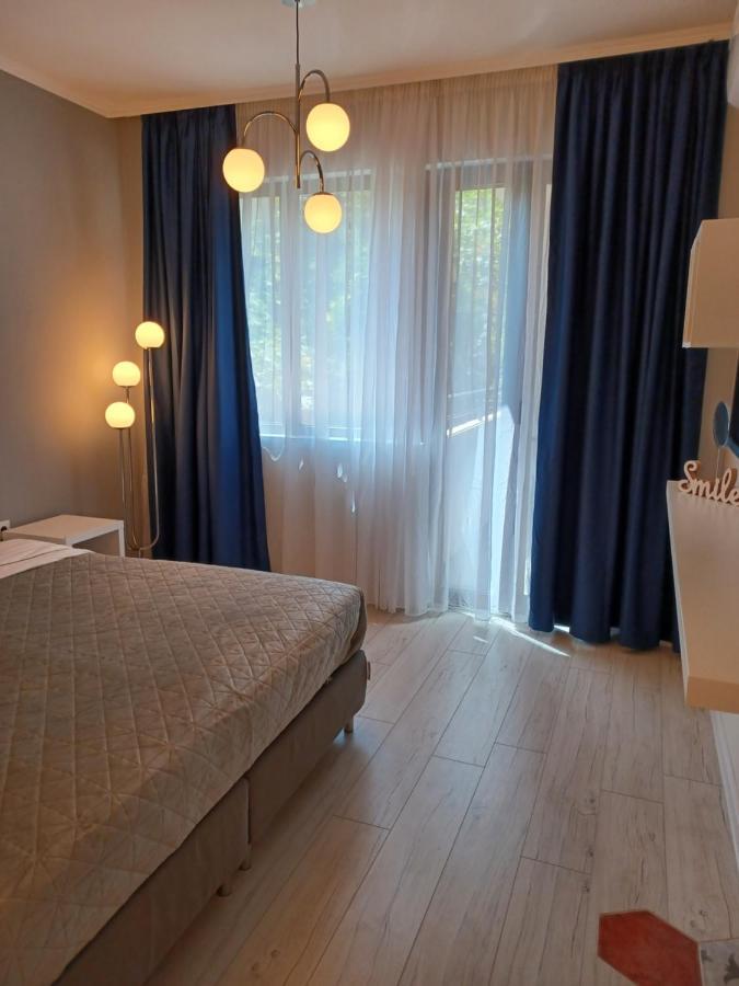 Tara Deluxe Apartment Варна Экстерьер фото