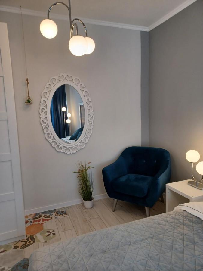 Tara Deluxe Apartment Варна Экстерьер фото