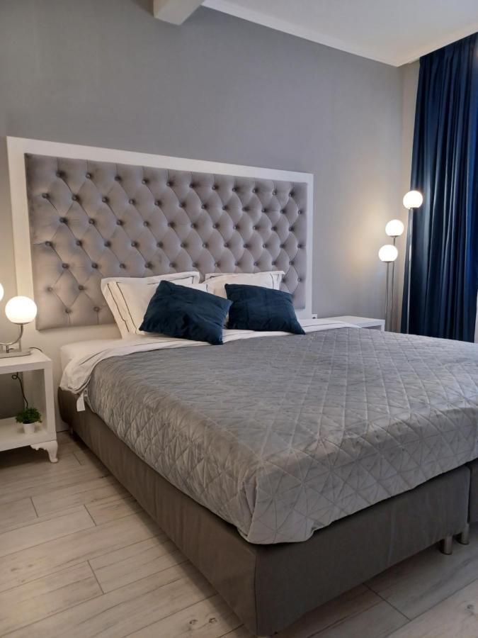Tara Deluxe Apartment Варна Экстерьер фото