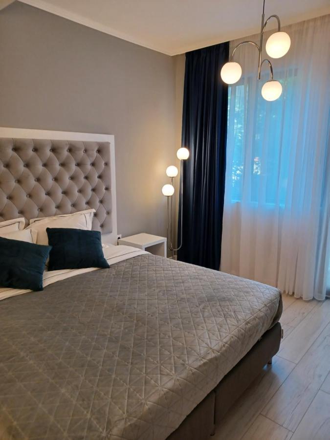Tara Deluxe Apartment Варна Экстерьер фото