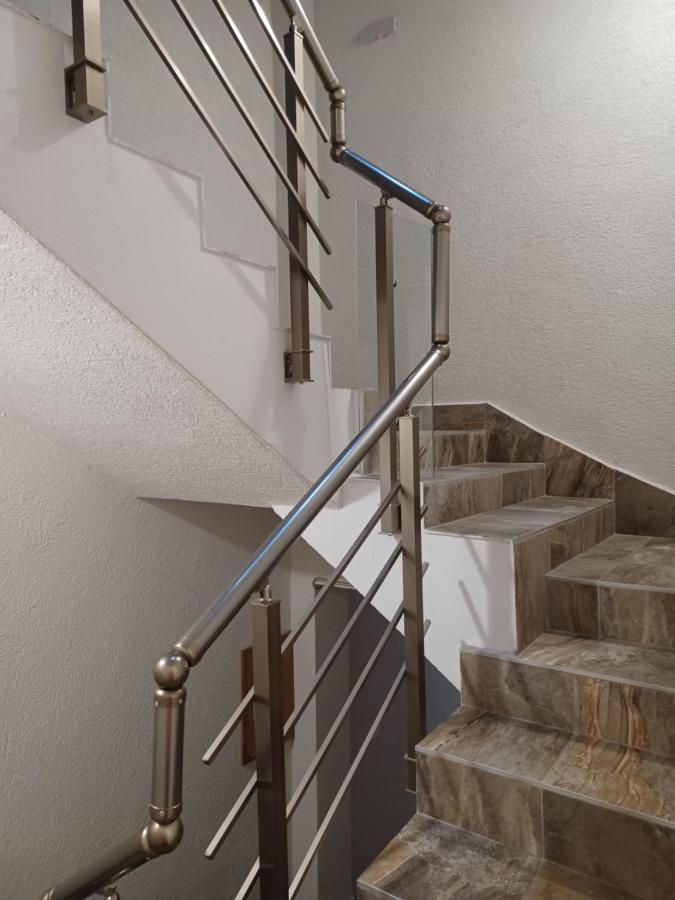 Tara Deluxe Apartment Варна Экстерьер фото